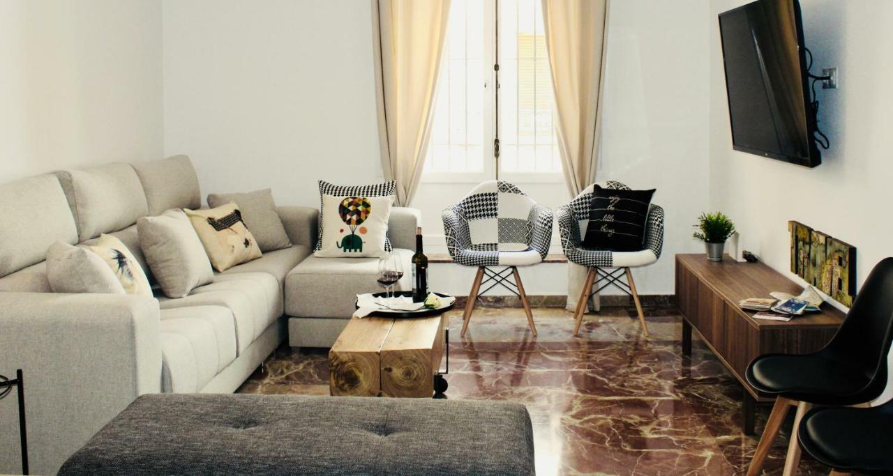 Gatu Premium Villa Aramburu, " Preferente Mayores De 25 Anos Y Familias " Ель-Пуерто-де-Санта-Марія Екстер'єр фото