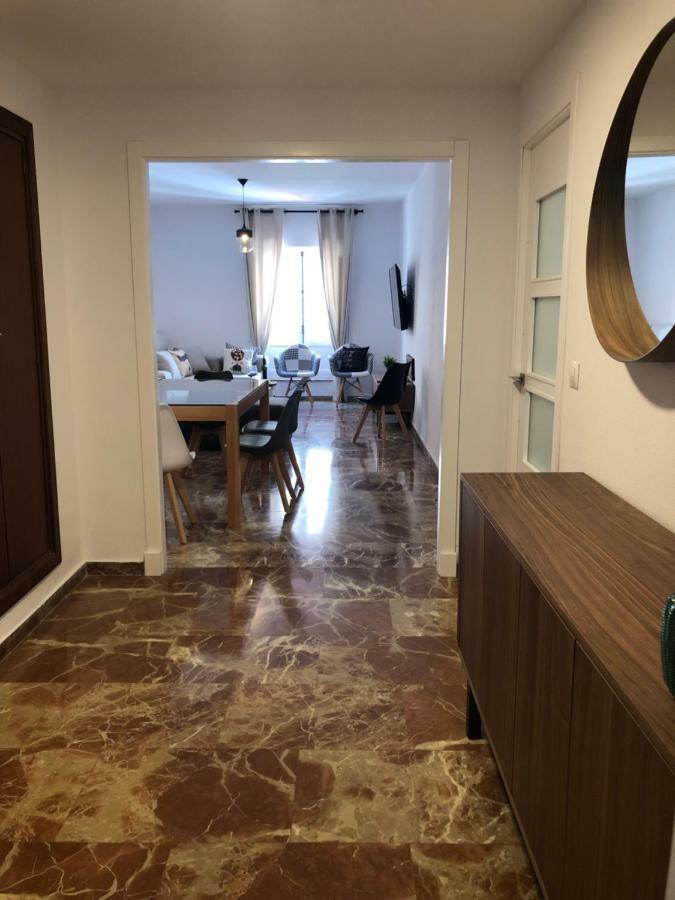 Gatu Premium Villa Aramburu, " Preferente Mayores De 25 Anos Y Familias " Ель-Пуерто-де-Санта-Марія Екстер'єр фото