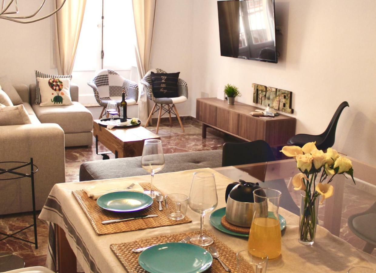 Gatu Premium Villa Aramburu, " Preferente Mayores De 25 Anos Y Familias " Ель-Пуерто-де-Санта-Марія Екстер'єр фото